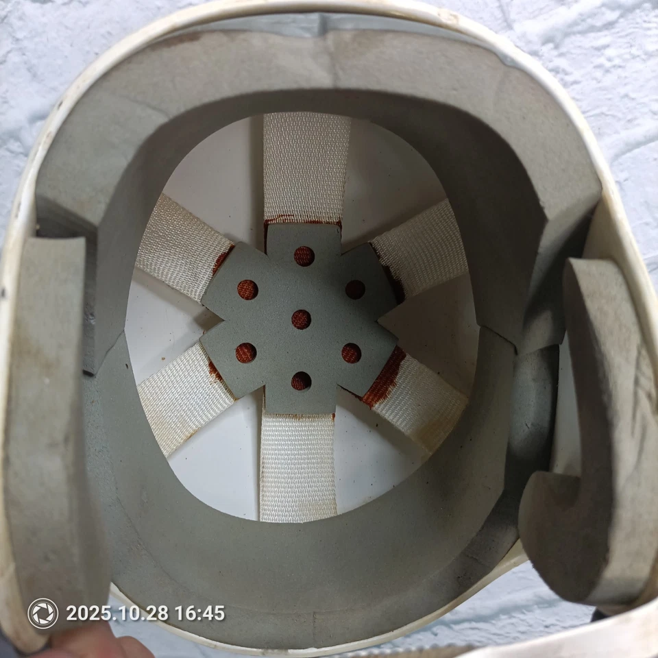 Casco de fútbol americano vintage Wilson F2255 mediano EV Dick Butkus aprobado hecho en EE. UU. Foto 3 de 4