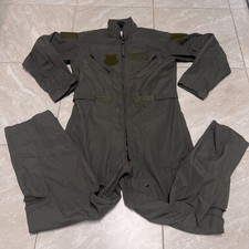 Flight Suit Coveralls Men's 42R Green CWU 27/P Fire Resistant Summer Flyers