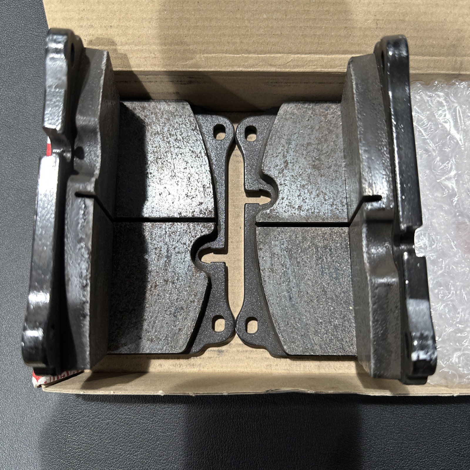 Lamborghini STO OEM Rear Brake Pads 4T3698451 Brembo: 707.E173.77