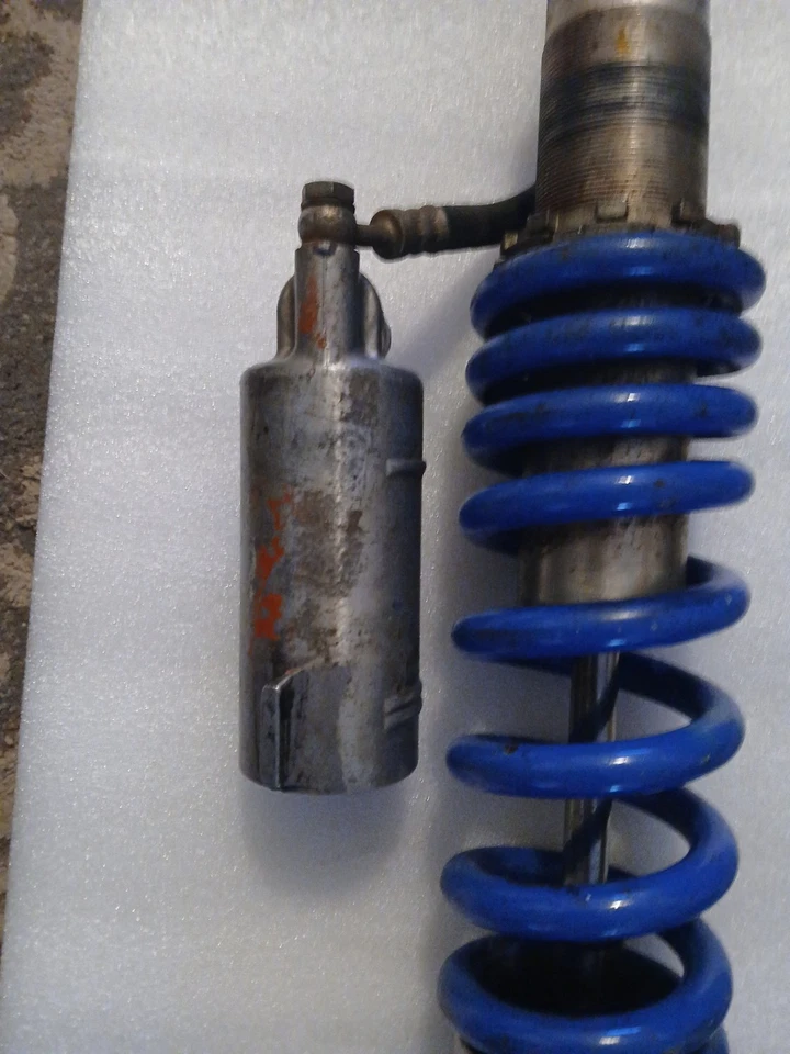 Honda 350x Rear Shock 1985 1986 OEM Spring Coil Reservoir - Image 2 of 4