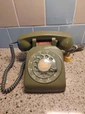 Vintage Northern Telecom Rotary Desk Phone Bell Systems Avocado Green Free Ship