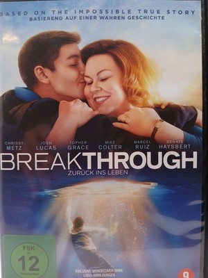 Breakthrough  Zurück ins Leben Metz, Chrissy, Topher Grace  und Marcel Ruiz: