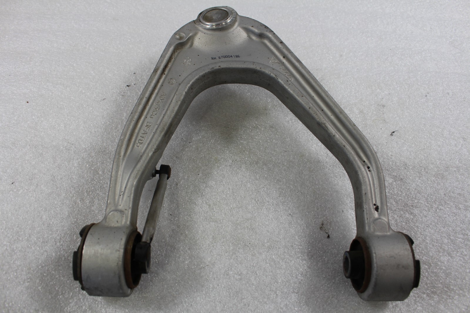 Maserati Ghibli, Quattroporte, RH, Front Upper Control Arm, Used, P/N 670004186