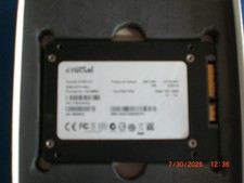 Crucial V4 64GB Internal 2.5" (CT064M4SSD2) SSD with data transfer cable