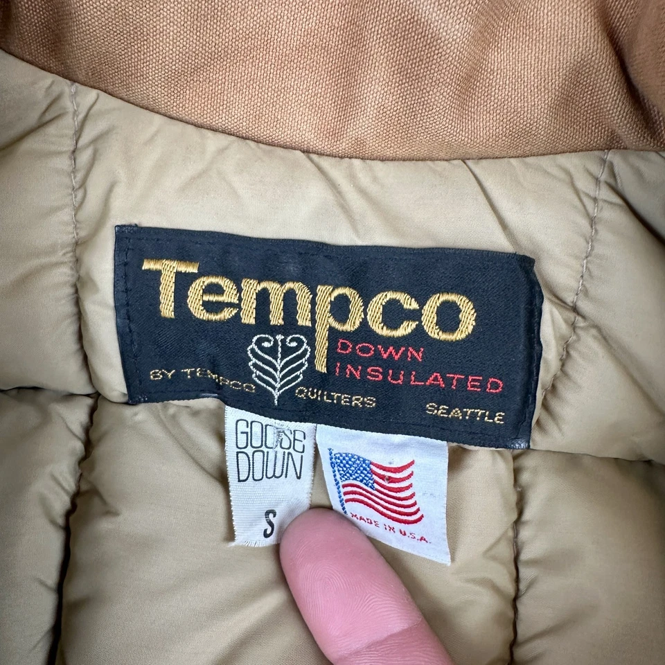 Chaqueta de Plumón Tempco De Colección Para Hombres Pequeña Bronceada Pato Lona Tareas Abrigo Hecho en EE. UU. Años 70 Foto 2 de 4
