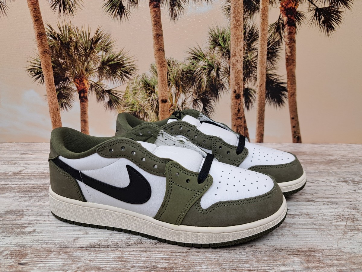 Nike Jordan 1 Retro Low OG & 3 Retro セット Nike Air Jordan 1 Retro Low OG GS Medium Olive Black HQ6999 200