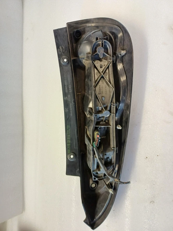 130* Smart ForFour 454 Feu Arrière Droit A4548200064 4548200064 - Photo 4/4