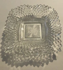 Vintage Clear Glass Fruit Bowl Dish Stunning Collectible NTS50C23