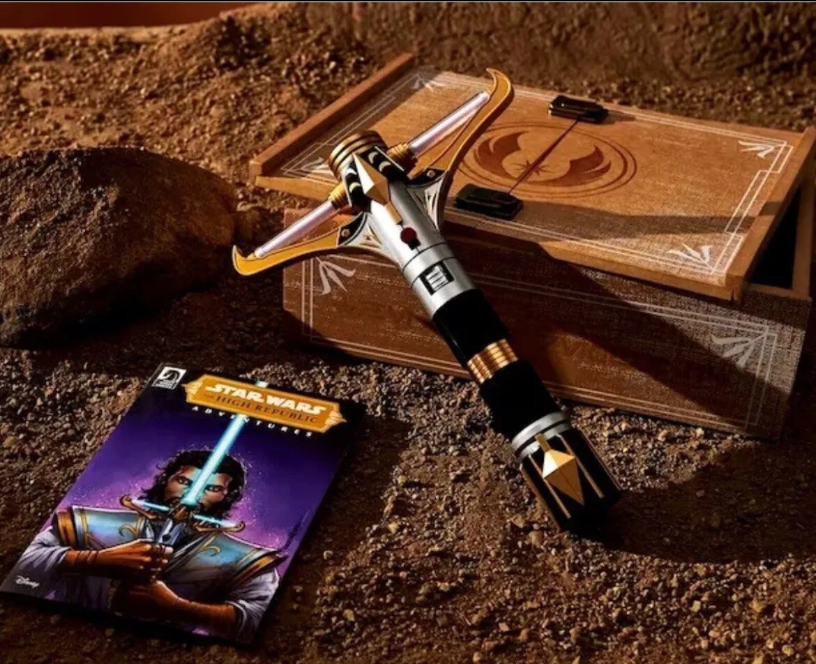Star Wars Galaxy's Edge Stellan Gios Legacy Lightsaber Hilt And