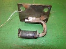 93 Bentley Brooklands Rear Tail Pipe Mount Under Rear Suspension