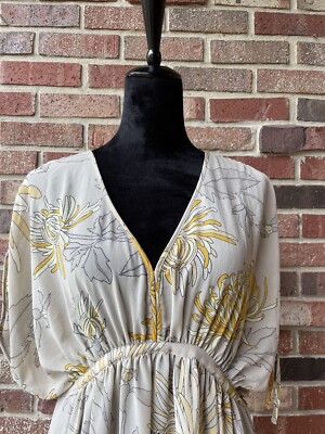H&M Women's Yellow/ Beige Floral Sheer V-Neck Knee Length Dress Size M H&M Women's Yellow/ Beige Floral Sheer V-Neck Knee Length Dress Size M