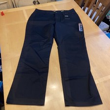 Lee Wrinkle Free Pants Size 14 Short Black Women  s Straight Mid Rise