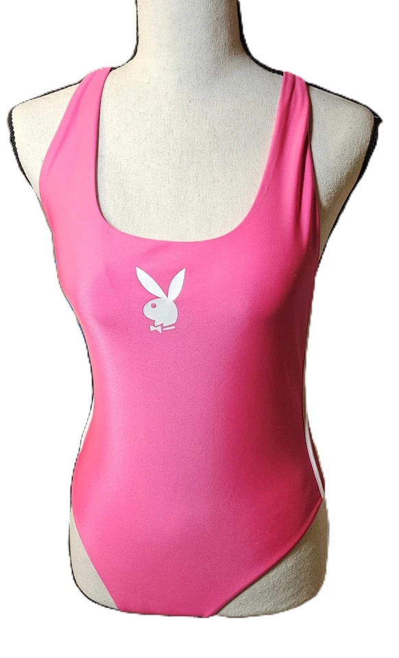 Maiô Playboy rosa quente peça única com coelho branco/listras Y2K feminino tamanho P/M/G - Imagem 2 de 4