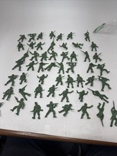 BMC Classic LIDO GI Green PLASTIC ARMY MEN - 49 WW2 Soldier Figures - USA Made