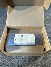 Control4 C4-KP6-Z-WH 6-Button Keypad – White - Used