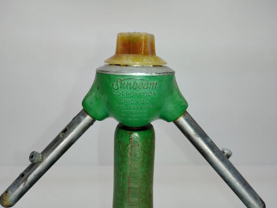 Старинный Sunbeam дождя King модель K-2A разбрызгиватель зеленый чугун патина работает - Изображение 2 из 4