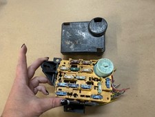 80-86 1980-1986 Ford Truck Bronco Fuse Box Fusebox W Brackets Cover Oem 80-86 1980-1986 Ford Truck Bronco Fuse Box Fusebox W Brackets Cover Oem