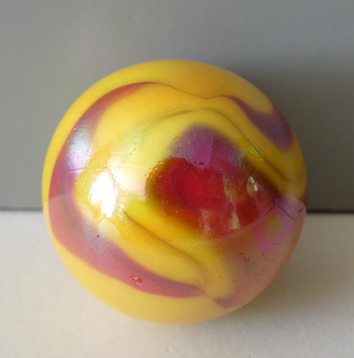 Vintage Benzin Glanz Wirbel Glas Marmor rot gelb Flamme Riesenmammut Sonne Feuer