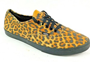 vans off the wall leopard shoes