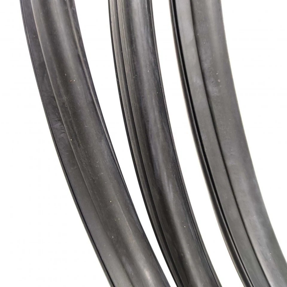 Front Windshield Rubber Seal Strip Fits Mercedes Benz W110 190C Sedan 1961-68 Foto 4 de 4