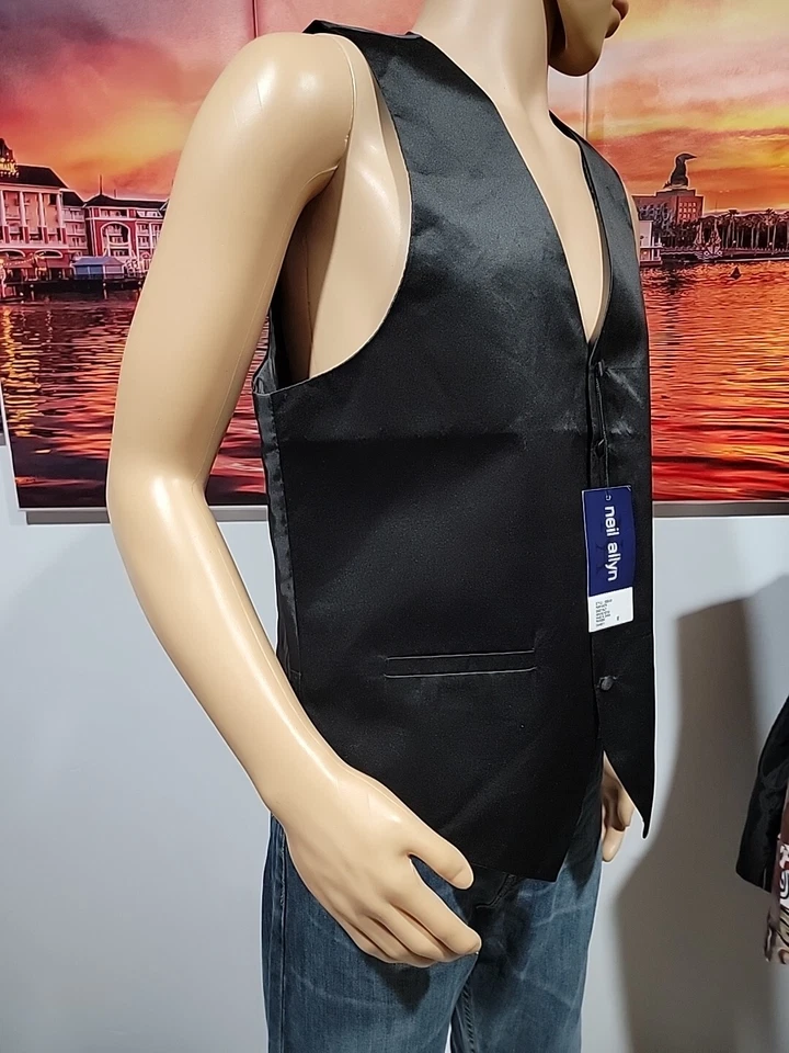 new-MEN'S NEIL ALLYN  PAISLEY PRINT POLYESTER 5 BUTTON Size M TUXEDO VEST NWT #C - Image 3 of 4