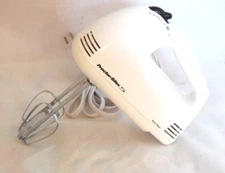 Preowned Hamilton Beach Proctor Silex 5 Hand Held Mixer Model 62515RY Tested