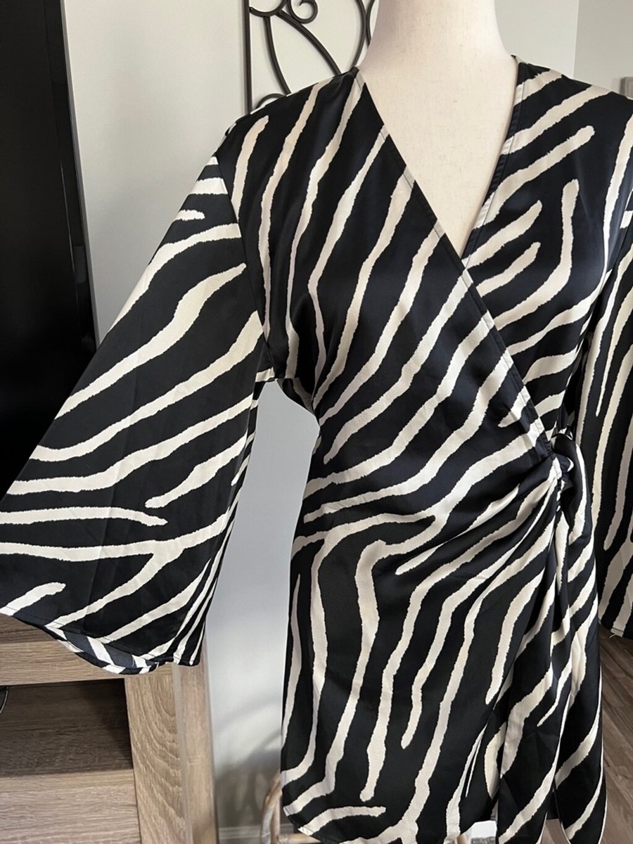 【タグ付未使用】Hesiod Frills Dress THE TOE Hesiod Frills Dress – THE TOÉ