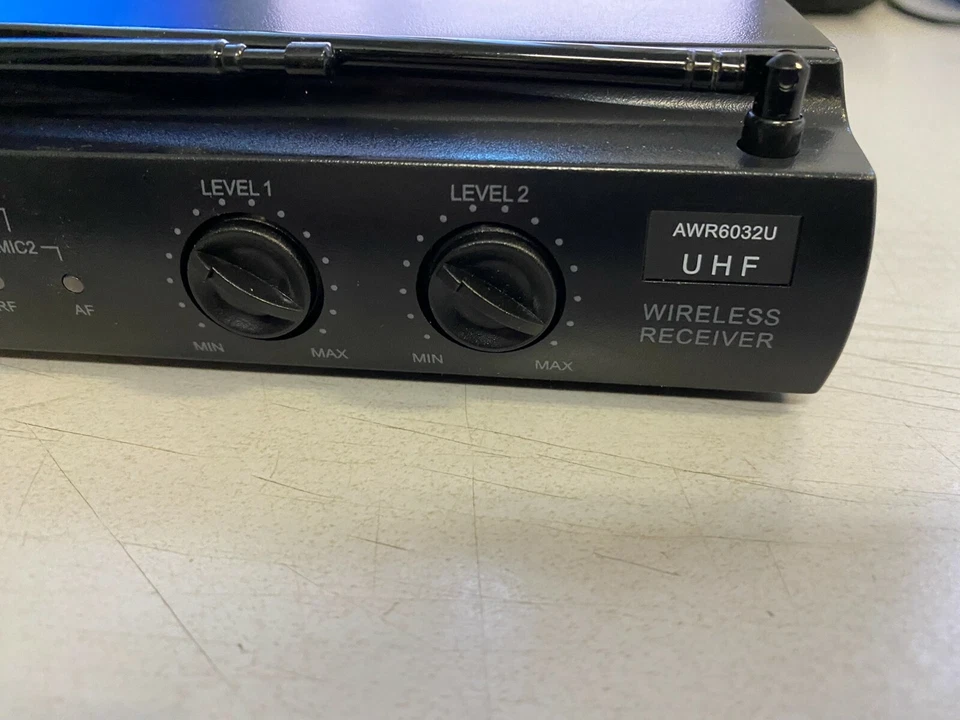 Audio2000'S AWM6032UM Lavaliere (Lapel) Wireless Microphone System  - Image 4 of 4