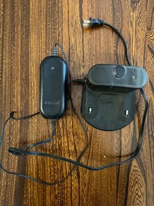 Genuine iRobot 17070 Charging Dock with 17062 Power Supply  500 - 900 Series