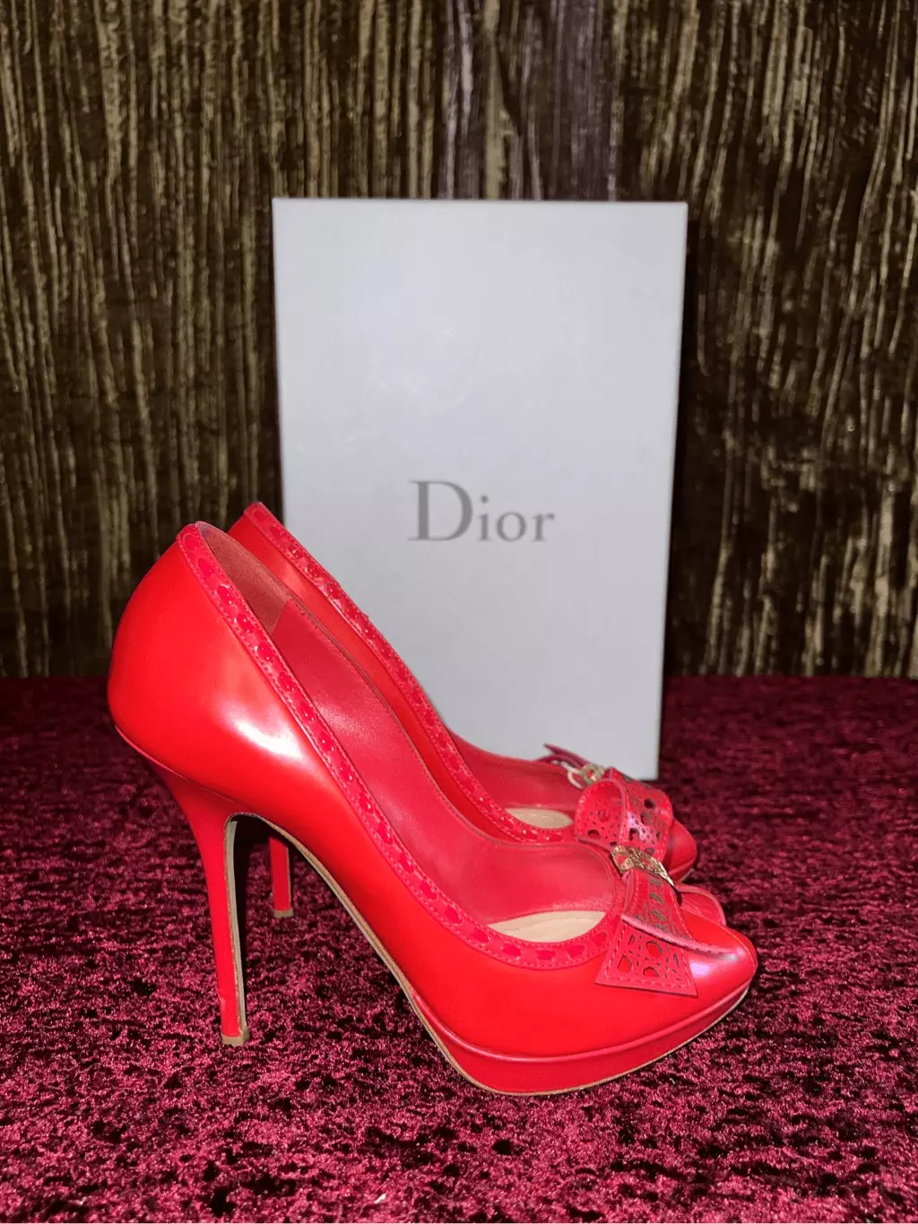 Escarpins plateforme bout ouvert en cuir corail Dior pointure 37,5