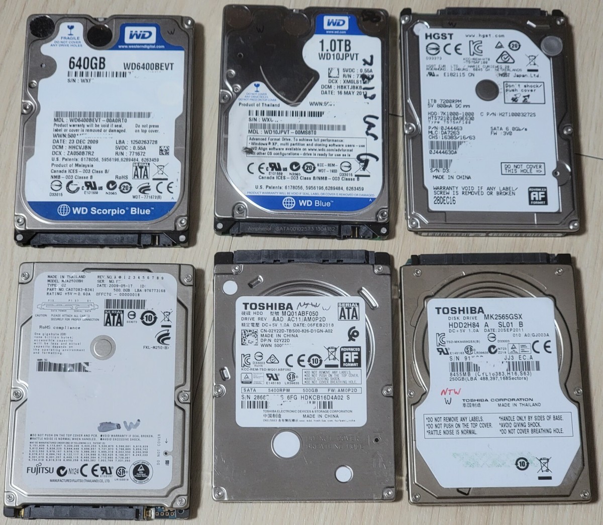 Lot of 6 - HGST WD Toshiba Fujitsu SATA 2.5