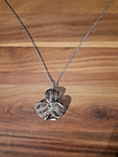 Vintage Filigree Three Leaf Clover Necklace in VGC
