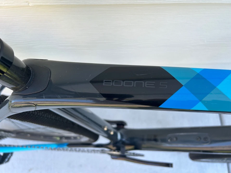 2018 Trek Boone 5 公路越野自行车,尺寸 58 厘米。  维护良好。  — 第 4/4 张图片