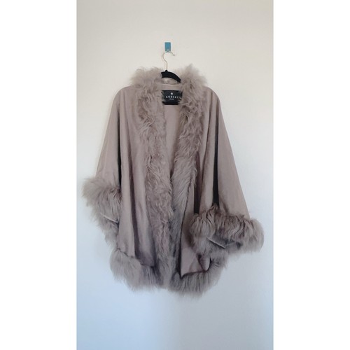 Gorski Montreal CASHMERE & WOOL CAPE WITH TOSCANA SHEARLING LAMB TRIM one size - Picture 4 of 8