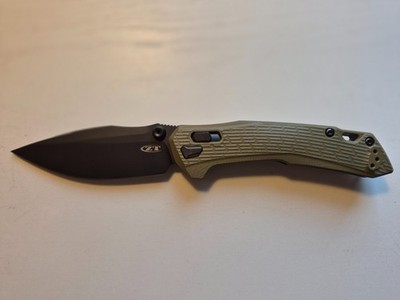 AUTHENTIC Zero Tolerance ZT 0203 Duralock G10 Olive Handl CPM M4 Tool Steel