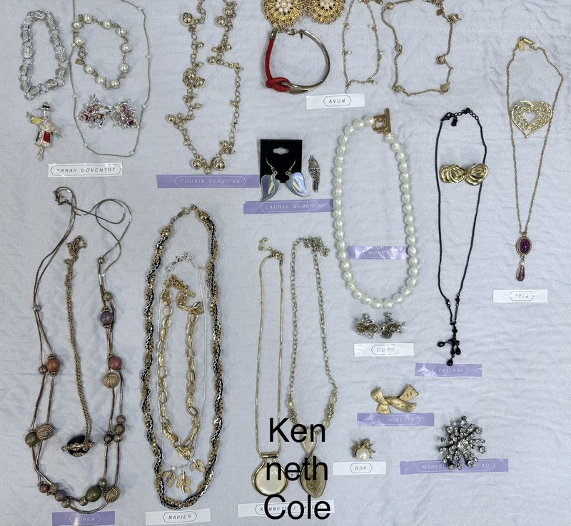 28 VTG Signed Jewelry Lot Monet Trifari Coro 1928 Avon BSK Sarah Coventry More