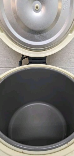 Huwang Restaurant Style Rice Cooker/Warmer - Picture 2 of 5