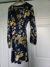 New LuLus wrap dress