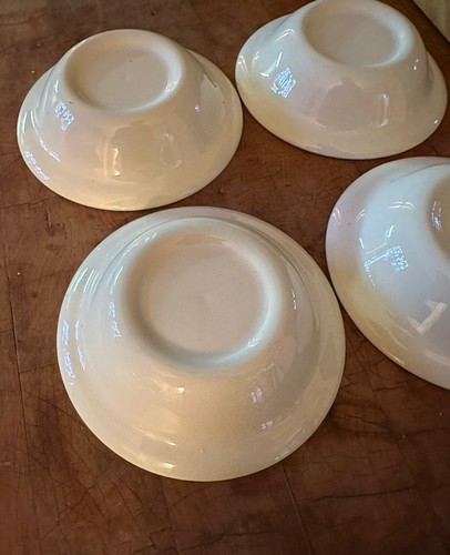 Set Of 4 Royal Ironstone MEMORY LANE Red Berry Bowls - 第 5/5 張圖片