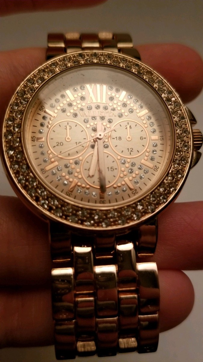 Valletta Rose Gold Fashion Wide Face Analog Watch With