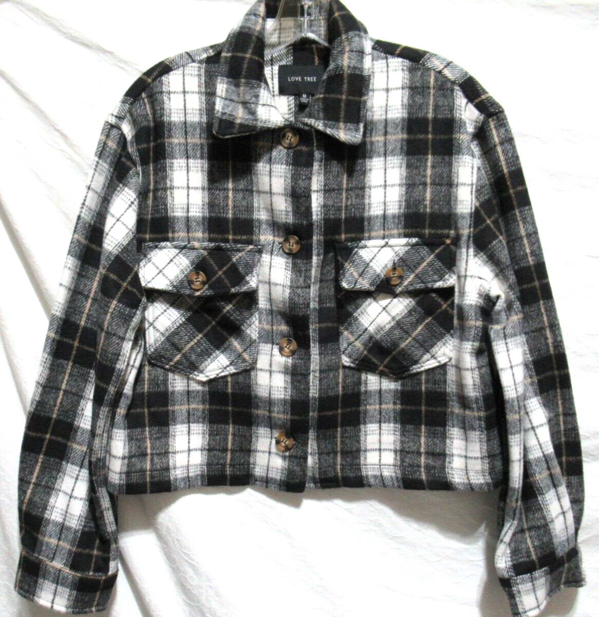 Love Tree Medium Black White & Tan Heavy Weight Cropped Plaid Flannel Jacket
