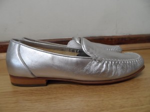 charles clinkard mens shoes