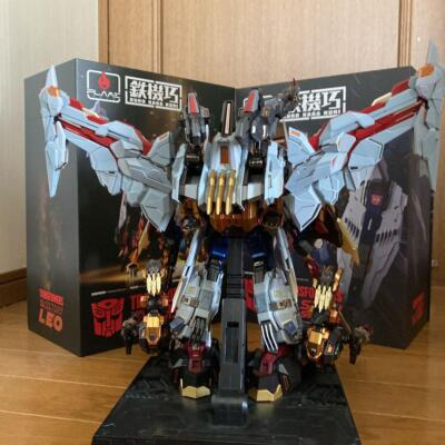 Transformers KURO KARA KURI Victory Star Saber Leo Robo Figure