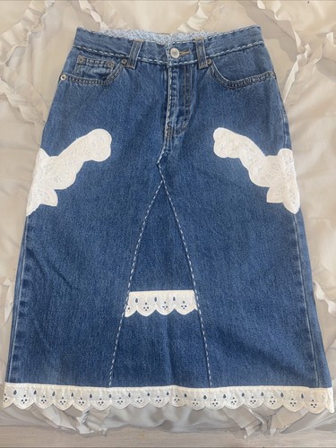 Girl's GAP Blue Denim Embroidered Back Pockets Jean Skirt Sz 10 No Slit Modest