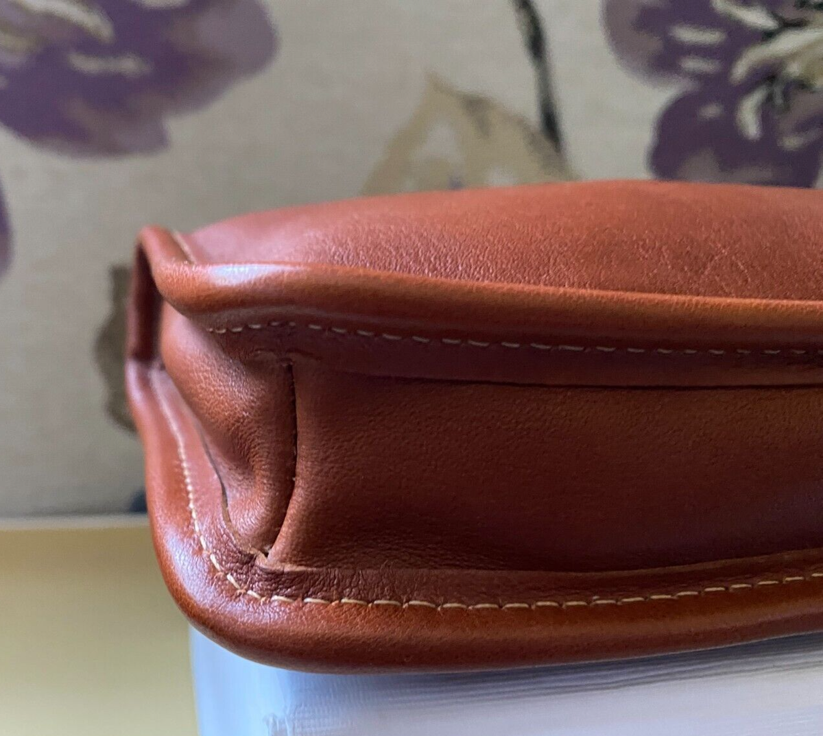 COACH VINTAGE CHUNKY CASE BRITISH TAN LEATHER POUCH BAG 7165