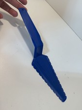 Vintage Tupperware Cake Pie Server Knife Cutter Slicer Spatula