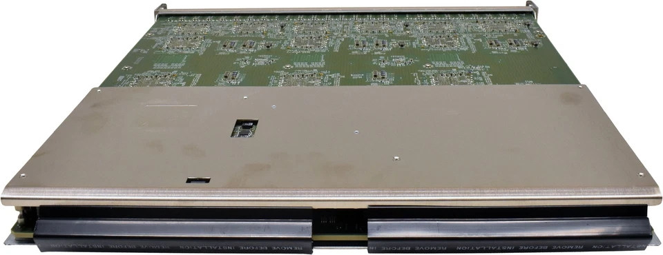 Brocade VDX8770-48x10G-T Switch Module 80-1007709-XX 48x10GbE RJ45 - Bild 3 von 4