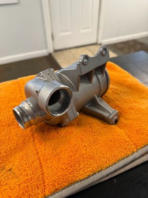 2015-18 VOLVO S60 V60 XC60 2.0L ELECTRIC WATER COOLANT PUMP 31368419