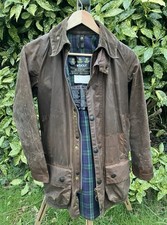 Barbour Vintage Beaufort Wachsjacke A185 Sandstone/Blackwatch C36
