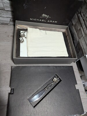 NEW OPEN BOX Michael Aram Black Orchid Cheese Board Kit w/Knife Sm - 111862